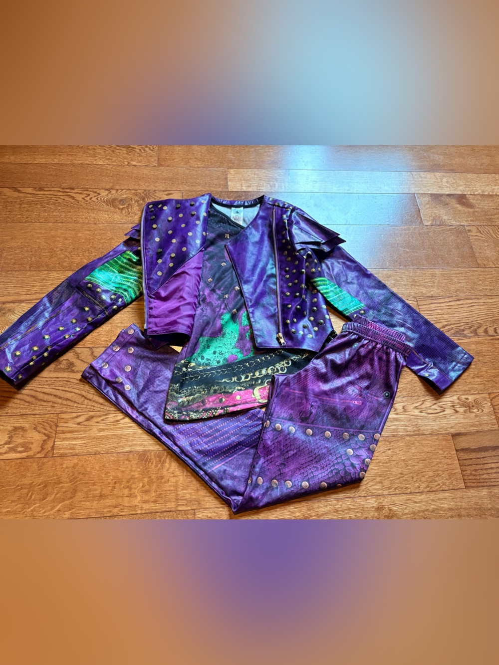 Disney Store Authentic Descendants 2 Mal Costume